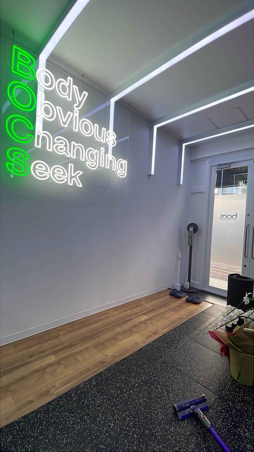 bocs personal gymの1階エントランス
